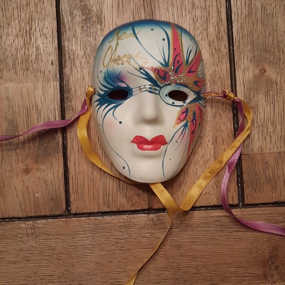 Ceramic mask